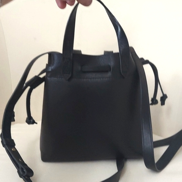 Madewell Small Drawstring Transport Black Leather Bucket Crossbody Tote Bag - Picture 5 of 15